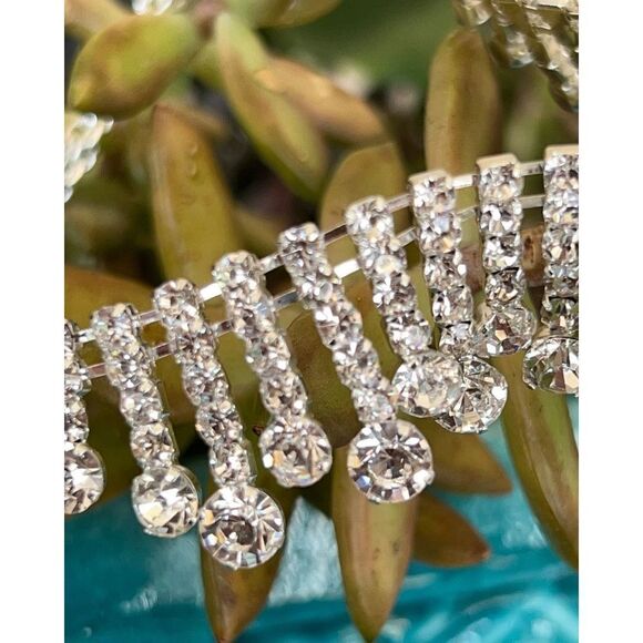 Silver Princess Neckless made with Swarovski Crystals - Picture 4 of 6